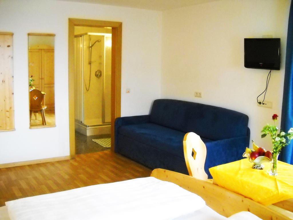Gasthof Hohenbichl Terento Room photo